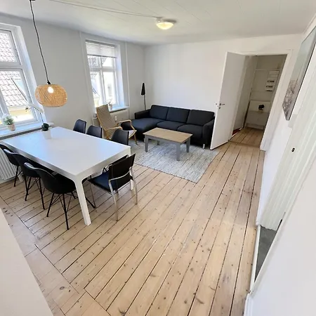 Appartement Luxurious 3 Bedroom Near Jomfru Ane Gade Aalborg